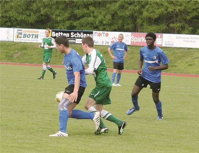 Nicht bremsen konnte die SG Mülheim-Kärlich das Team von Eintracht Trier. Am Ende verloren die Gastgeber gegen die Moselaner unglücklich mit 1:2. -TH-