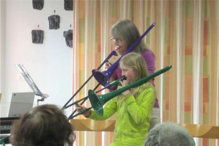 Nicht nur das Posaunenspiel begeisterte die Zuhörer.