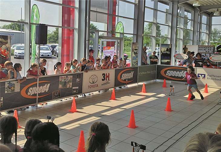Nicht nur das Tempo, sondern auch Reaktionsvermögen und Geschicklichkeiten zählten beim Absolvieren des Parcours.