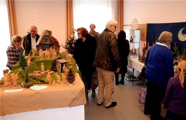 Nicht nur die großen Krippen, wie die Harzer Bergwerks-Krippe, beeindrucken die Besucher. DL