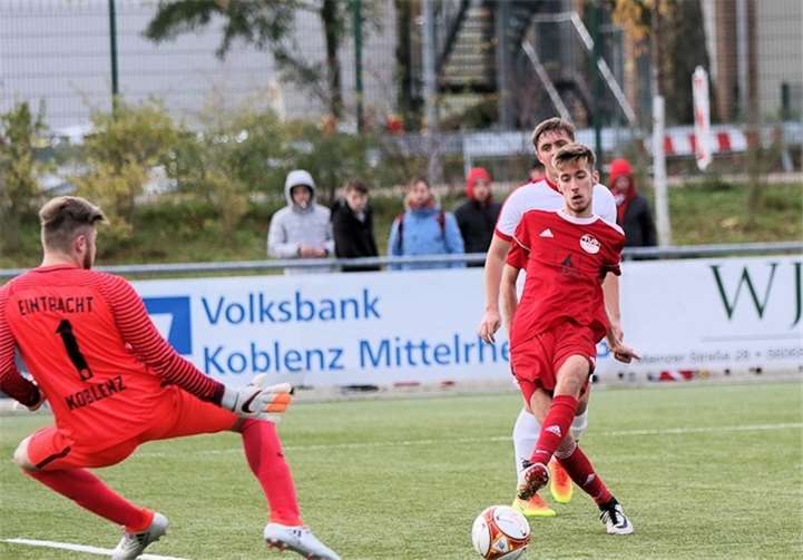Nicht zu stoppen waren die Angreifer des TuS Immendorf beim VfR Koblenz. 6:1 siegte der TuS und untermauerte damit den zweiten Platz in der Tabelle.TH