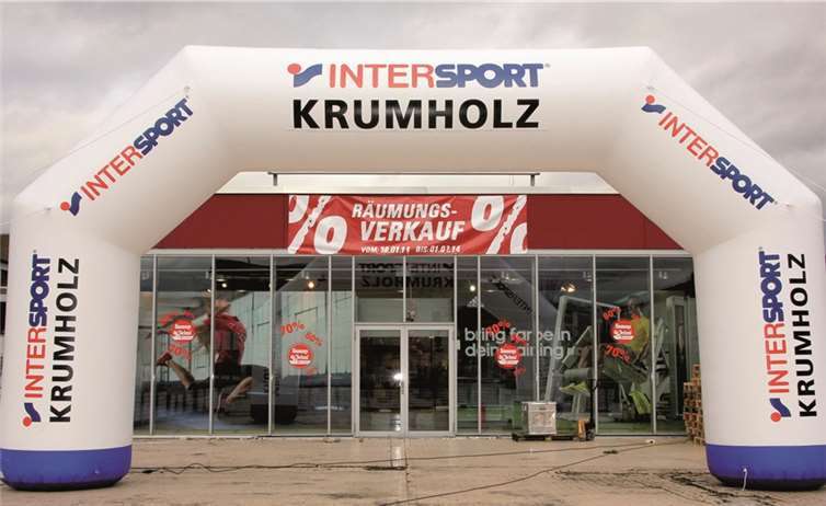 Nicht zu übersehen: die Aktion bei Intersport Krumholz in Bad Neuenahr-Ahrweiler.