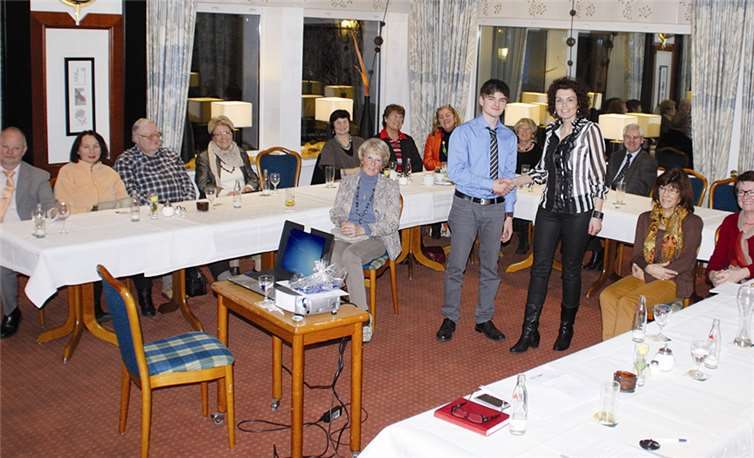 Nick Falkner mit der Vorsitzenden der CDU Frauen Union Heike Krämer-Resch. privat