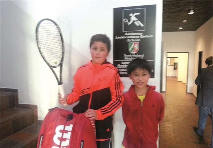 Nick (li.) mit Zheng Jason (re.s) nach dem Erstrundenmatch. privat