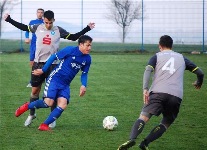 Niclas Lohn (blaues Trikot) konnte seine starke Leistung aus der Partie gegen Metternich diesmal nicht abrufen.
