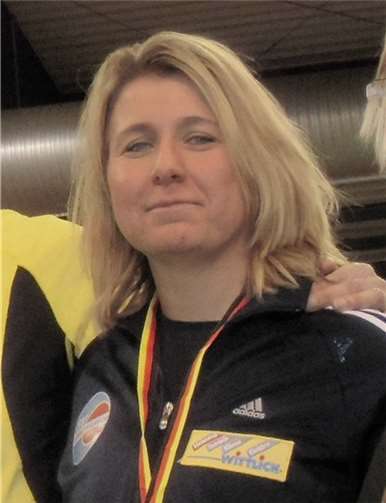 Nicole Reez holt Gold.privat