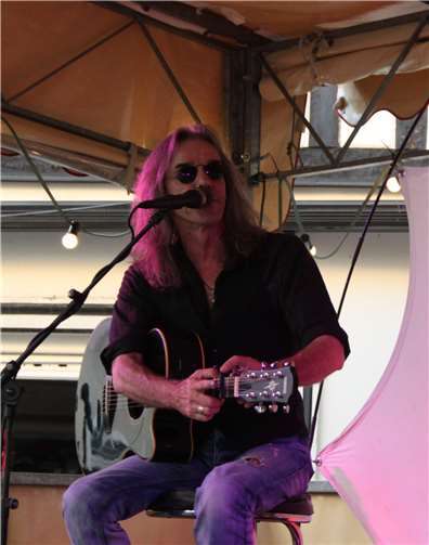 Nie um einen Spruch verlegen:Sänger Detlef Kornath.