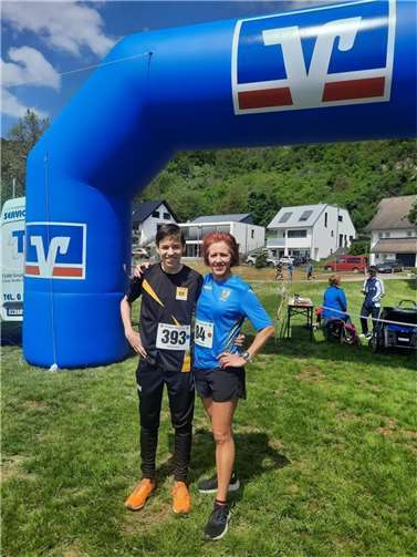 Niklas Nolte (li.) und seine Mutter Viktoria Nolte erlangten jeweils den ersten Platz in ihren jeweiligen Altersklassen.  Foto: privat