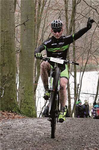 Niklas Weiß vom RC Herschbroich wird beim Bulls-Cup am Schulzentrum in Adenau mit am Start sein.Team Merida Schulte