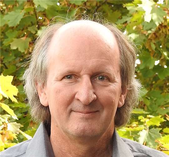 Nino Breitbach, Schulleiter des GiK, im Interview mit BLICK aktuell über die aktuelle Situation nach der Schulschließung.