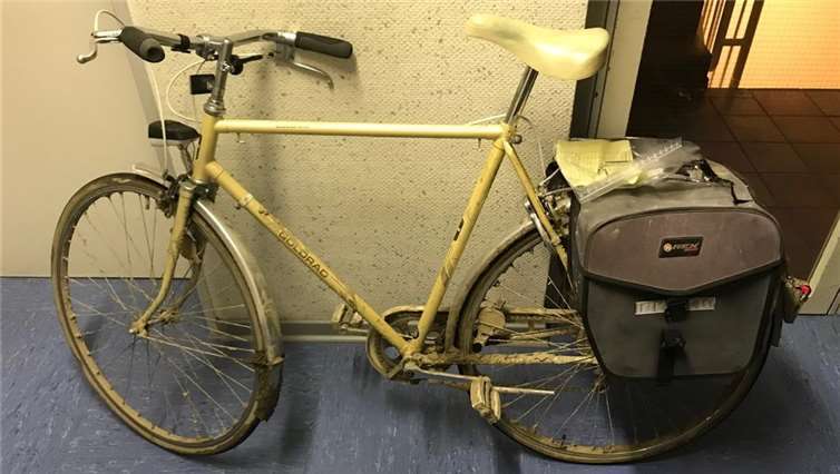 Noch ist unklar, wer der rechtmäßige Besitzer des sichergestellten Fahrrades ist. Foto: Polizei