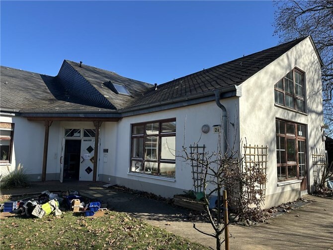 Noch ist unklar, wie lange das Gebäude nicht benutzt werden kann.  Foto: privat