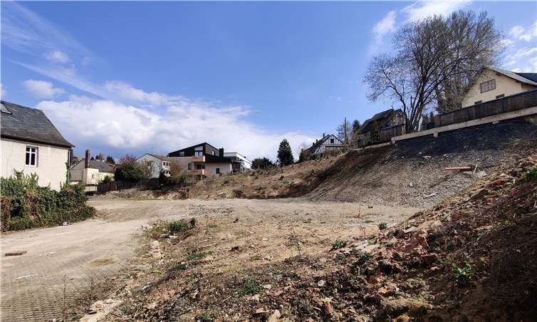 Noch liegt das Grundstück brach. Fotos: privat