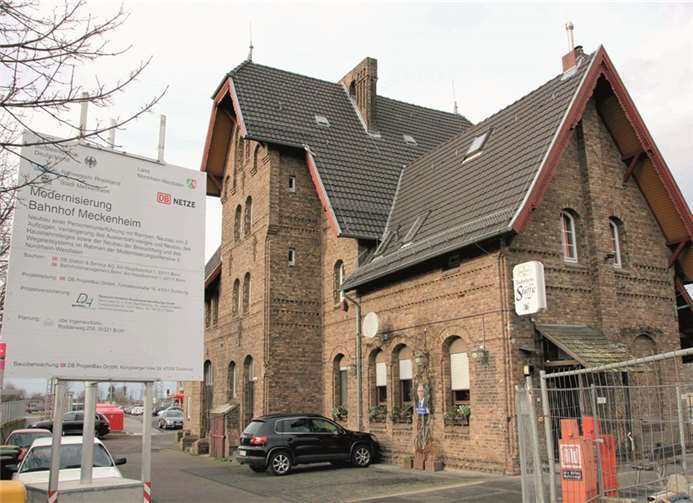 Noch sind der Bahnhof und die nahe Umgebung eine Baustelle, was sich aber bald ändern soll.