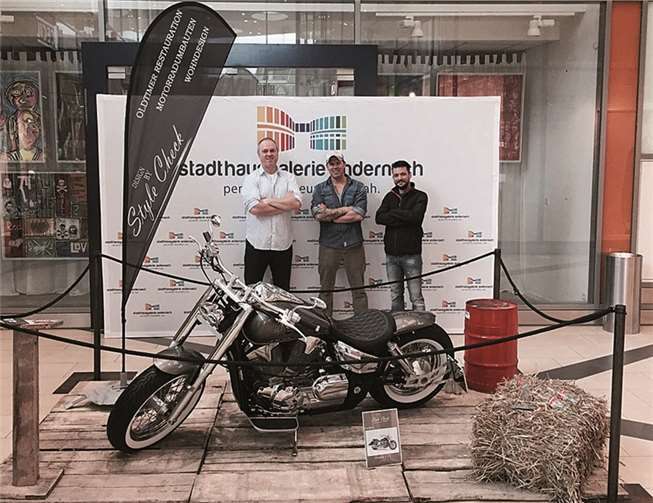Noch zwei Wochen werden die Motorräder in der Stadthausgalerie ausgestellt. privat