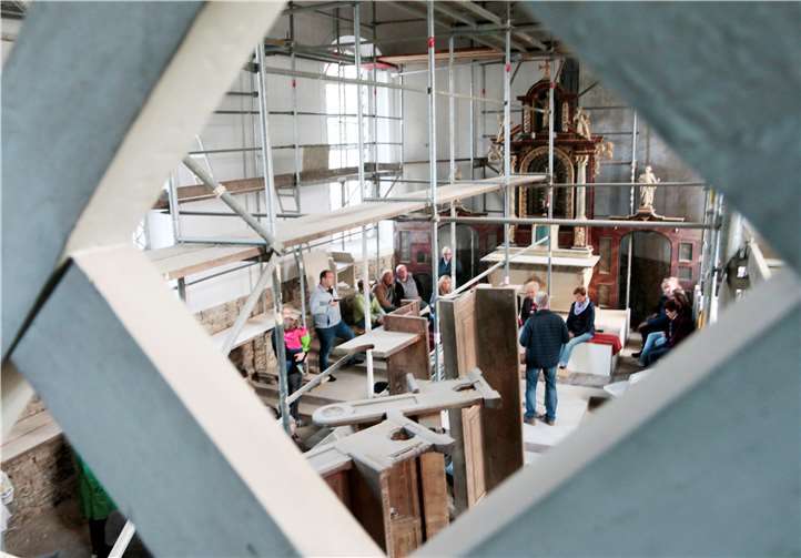 Norbert Löhr vom Förderverein erläutert weitere Maßnahmen.Fotos: SES