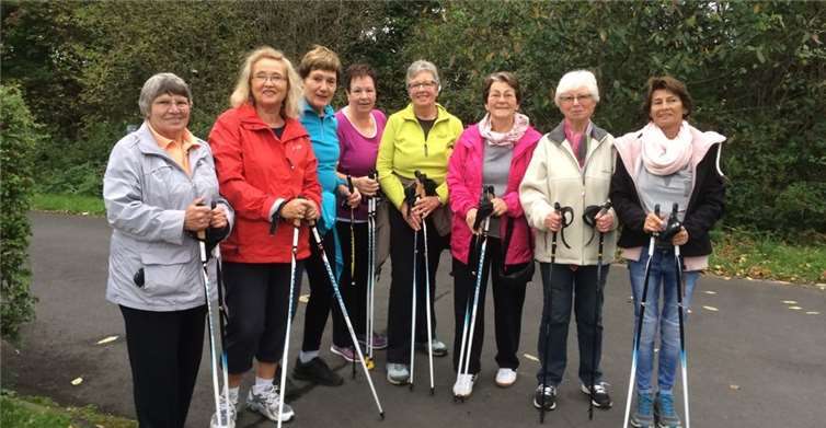 „Nordic Walking“ ist das neue Projekt der Frauenselbsthilfegruppe nach Krebs. FSH Krebs