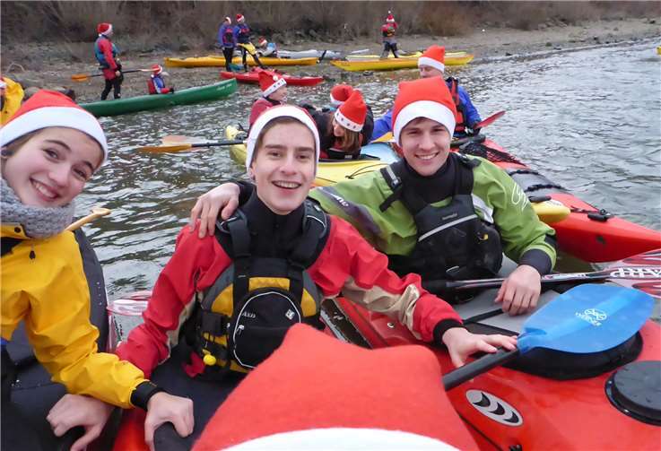 Normalerweise Traditionell im Dezember: Die Weihnachtspaddeltour.