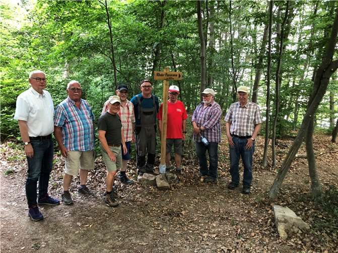 Nun wurde der neue Weg Stadtbürgermeister Raimund Bogler vorgestellt. Foto: privat