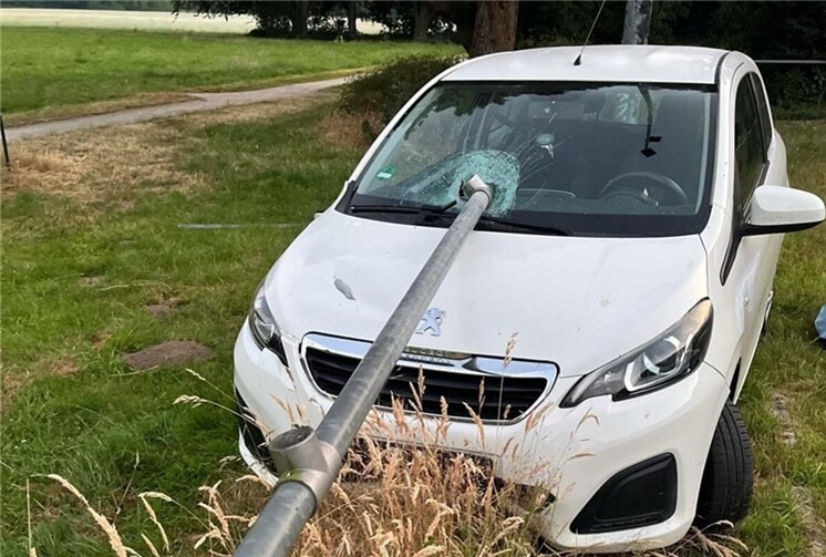 Nur dank großem Glück wurde bei diesem Unfall niemand verletzt.
