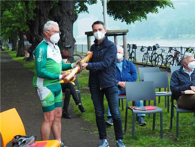 OB David Langner bei der Übergabe des Staffelstabes.