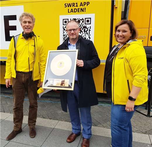 OB Jan Einig erhielt eine „Goldene Schallplatte“.