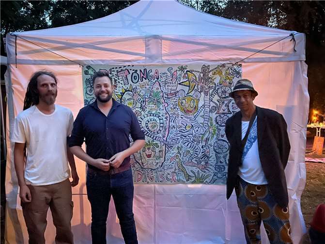 OB Lennart Siefert mit den beiden Organisatoren Julian Detemple und David Hardy. Foto: Eva Dreiser/Stadtverwaltung Lahnstein