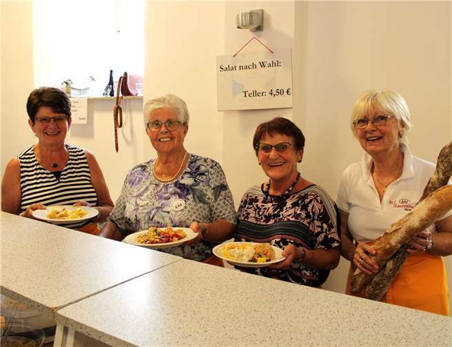 Ob Salate oder selbst gebackener Kuchen: Bei den kfd-Frauen gibt es Kulinarik pur.