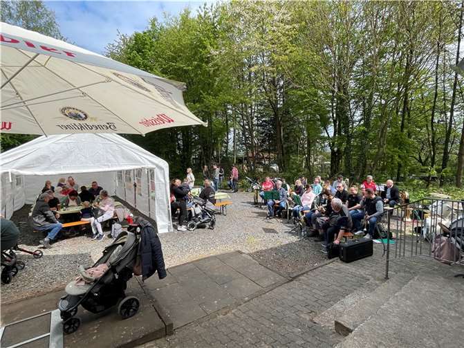 Ob Wanderer oder Nachbar, Vereinsmitglied oder eben kein Vereinsmitglied, beim STC war am 1. Mai jeder willkommen. Foto: privat