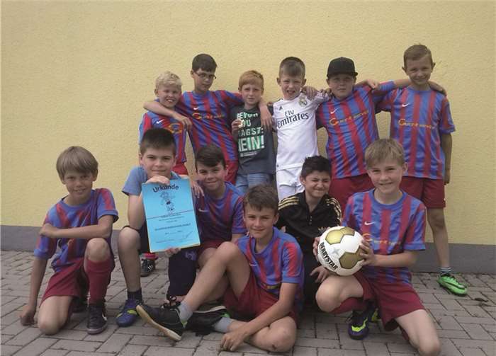 Oben v. l. Justus, Jonah, Louis, Max, Luca, Dominik, unten v. l. Nico, Jan, Jamal, Tim, Corrado, Moritz.privat