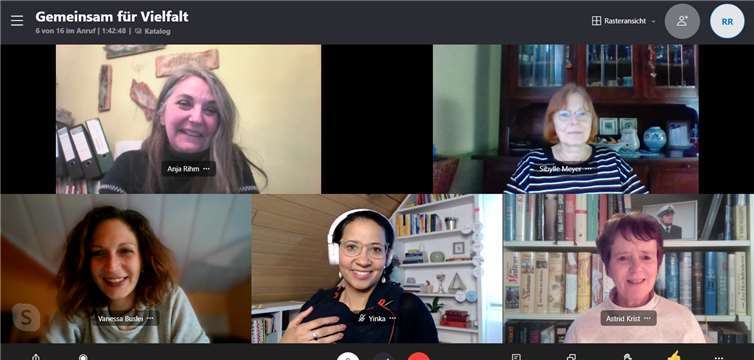 Oben v.li. : Anja Rihm, Vorsitzende und Sibylle Meyer, Schriftführerin. Unten v.li. Vanessa Buslei, Kassiererin und Yinka Kehinde, neu gewählte stellvertretende Vorsitzende sowie Astrid Krist, stellvertretende Vorsitzende.Foto: privat