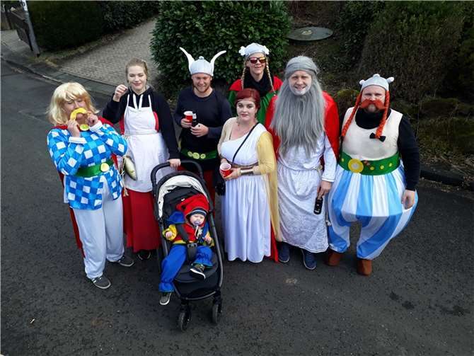 Oberbreisiger Knallköpp: Karnevalssamstag 2019 in Gönnersdorf