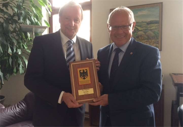 Oberbürgermeister Labonte und Präsident Stein.  Dana Krämer/Stadtverwaltung Lahnstein
