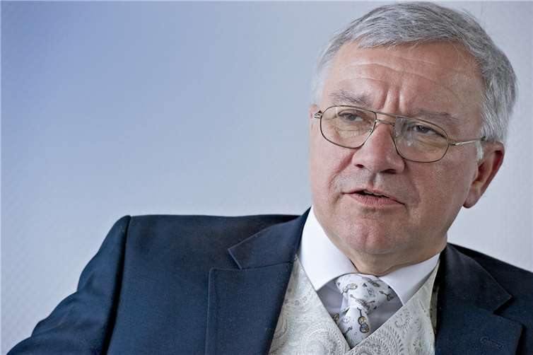 Oberbürgermeister Prof.Dr.Joachim Hofmann-Göttigprivat