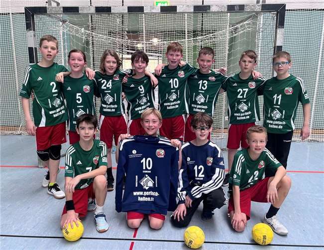 Obere Reihe v.l.n.r. (Position/Tore): Florian Mokosch, Emma Gerlach, Jakob Dahmen, Ben Hübinger (1), Maximilian Klapthor (Tor/2), Tom Jerger (2), Marcel Ising, Bastian Mokosch, vordere Reihe v.l.n.r. Maxim Gostiuk (2), David Hoffmann (4), Luc Gumbrecht (Tor), Mats Roth (1). Quelle: JSG Welling/Bassenheim