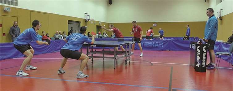 Oberliga-Tischtennis in der Pfarrer-Bechtel-Schule.privat