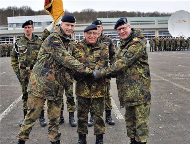 Oberst Rainer Beeck, Gerneralmajor Heinrich Steiner, Brigardegeneral Wolfgang E. Renner. Eich