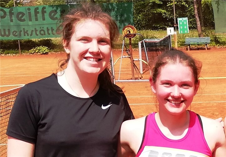 Oder können sich die beiden Steimeler Nachwuchsspielerinnen Jil Dreidoppel/Ayleen Herder ins Finale kämpfen?