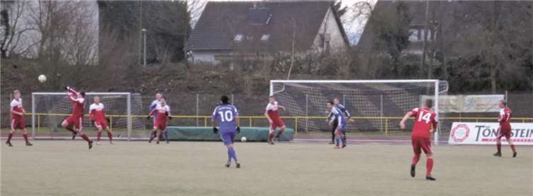 Oft im Brennpunkt: Die Abwehr der SG Mörschbach, hier im Spiel gegen die SG Bad Breisig. privat