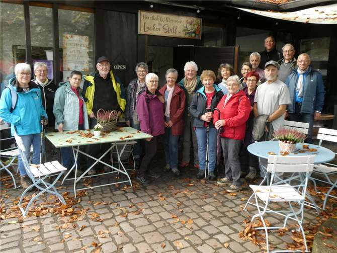 Oktoberwanderung von Breitscheid aus über Fichtelhahn und Elzbach nach Roßbach Laache.Foto: Martin Sandmann