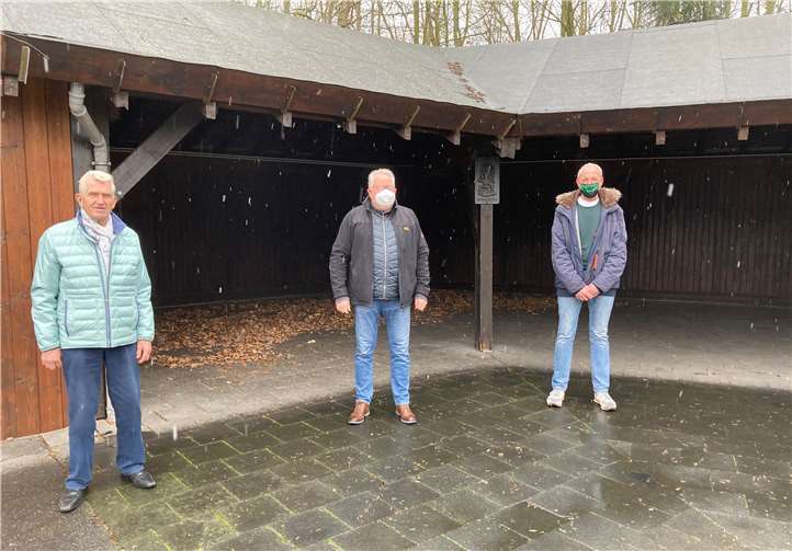 Olaf Wulf (r.) wünscht sich mehr Sauberkeit.Fotos: privat