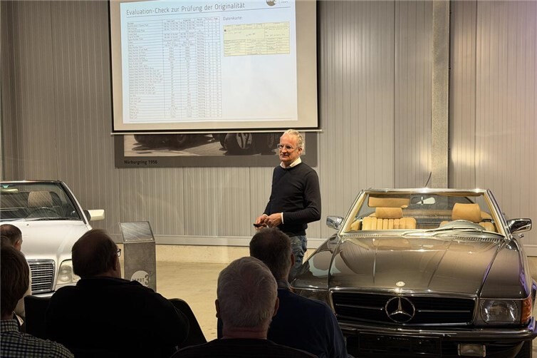 Oldtimer-Enthusiast Ralph Grieser berichtete in der Vortragsveranstaltung des VDI Mittelrheinischer Bezirksverein e.V., wie er zusammen mit dem Experten Dennis Weiler (HWK Koblenz) maßgeblich daran beteiligt war, die Fälschung eines millionenschweren Mercedes-Benz 300 SL aufzudecken.