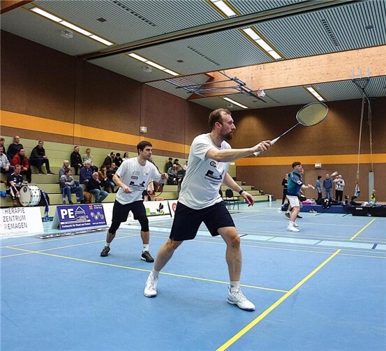 Oliver Schmidt (vorne) und Michi Nonn im 2. HerrendoppelFoto: Detlef Griesbach