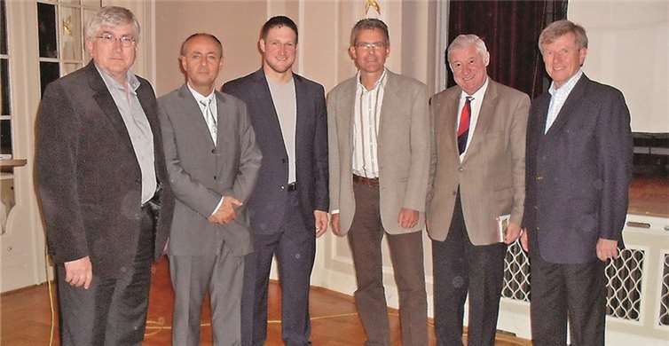 Olympia-Sieger Matthias Steiner (3. v.li.) war das Glanzlicht der Referenten beim 23. Symposium „Diabetologie in Klinik und Praxis“. GNATH