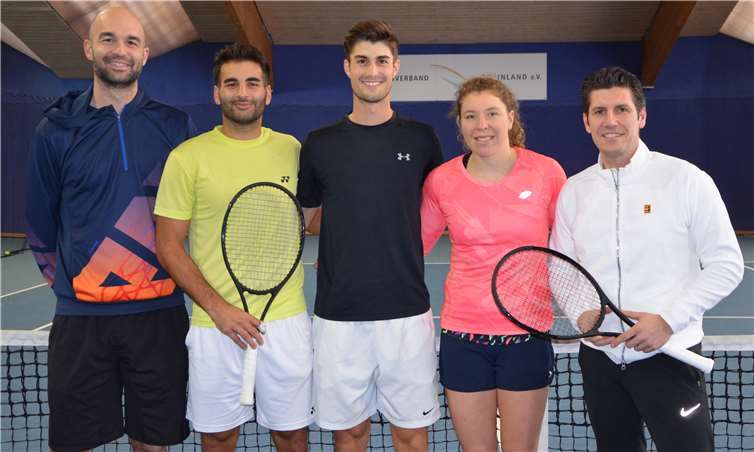 Optimale Bedingungen finden (von links) Dominik Meffert, Benjamin Hassan, Constantin Schmitz, Anna-Lena Friedsam und Sascha Müller auf der Karthause vor.Foto: privat