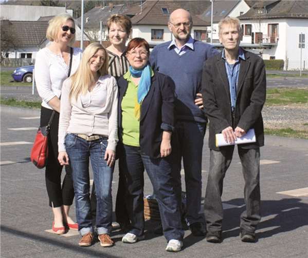 Optimistisch gestimmt (von links): Anna Paluschek, Katja Kopper, Birgit Kopper, Marieluise Schreiber, Helmut Hellwig und Heinz Dieter Weber.privat