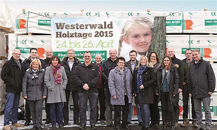 Organisatoren der Westerwälder HolztageBild: Organisationsteam der Westerwald Holztage stellt tolles Programm auf die Beine