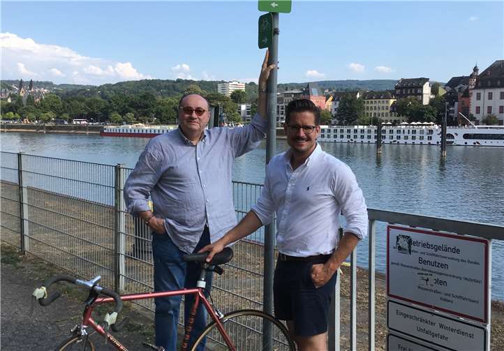 Ortsbegehung: Christian Altmaier (SPD) und Joe Wilbert (FBG).privat