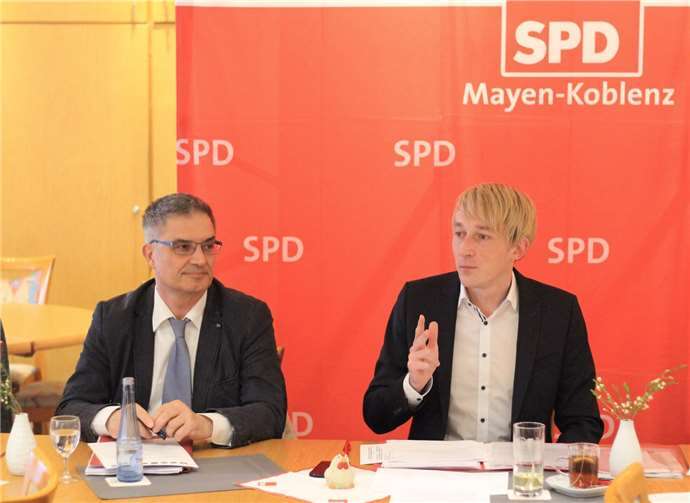 Ortsbürgermeister Wilhelm Anheier und der Andernacher Landtagsabgeordnete Marc Ruland. Privat