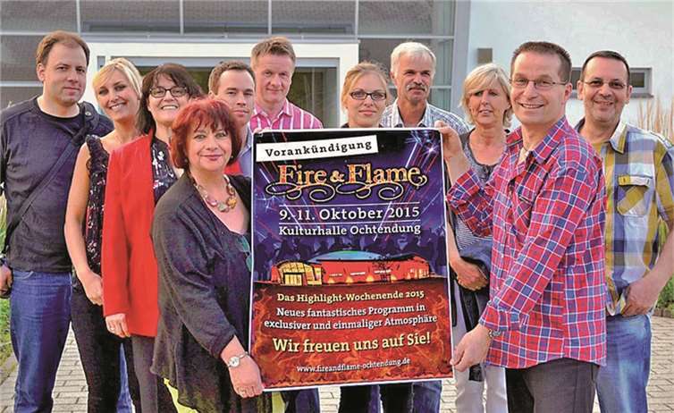Ortsbürgermeisterin Rita Hirsch, die die Veranstaltung unterstützt, begrüßte das Organisationsteam (.v.l.) Jan Kujanek, Bianca Kalnicki, Martina Köhl, Christian Schmitt, Stefan Müller, Jennifer Kalnicki, Dieter Hildebrandt, SabineHildebrandt, Jürgen Kalnicki und Stefan Köhl. Auch zum Organisationsteam gehören Karl-Heinz, Marco Berhsemund Sabine Cohrsen und J. Wrobel (nicht auf dem Foto). Privat